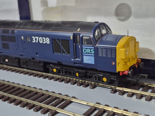 Bachmann 780x class drs - 32-780x, 37