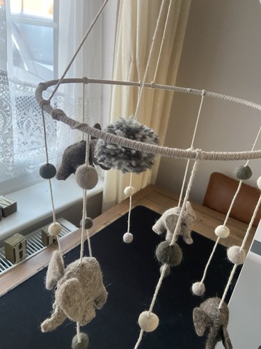 Elephant cot mobile great cond - elephant,