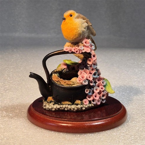 Border fine arts robin with - arts,