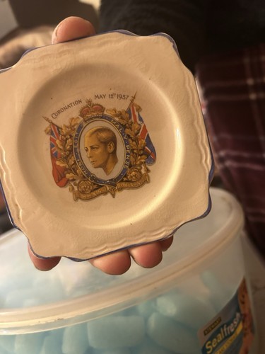 Edward viii coronation plate - viii,