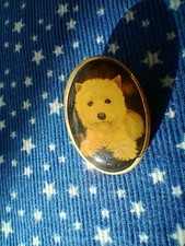 Vintage White Scottish Terrier Badge (A255)