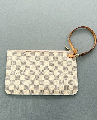 Louis vuitton clutch - vuitton, pouch