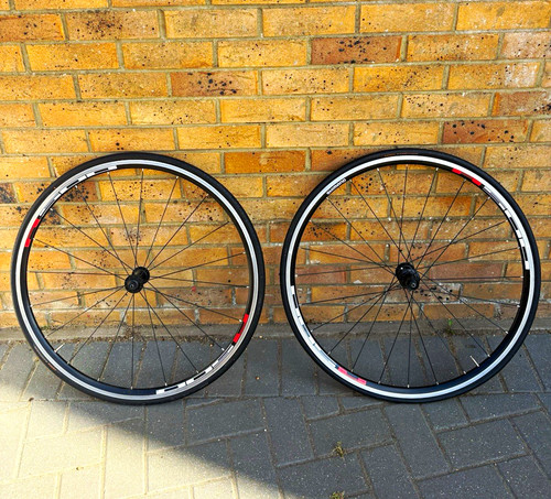 Shimano r501 700c - wh-r501, road