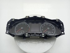 VOLKSWAGEN POLO Speedometer