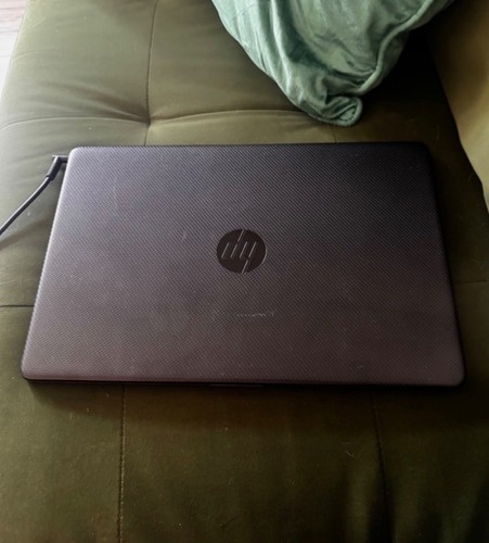 Laptop - hp,