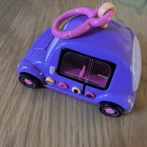 Pixel chix car and - pixel,