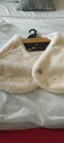Cream faux fur stoa - cream,