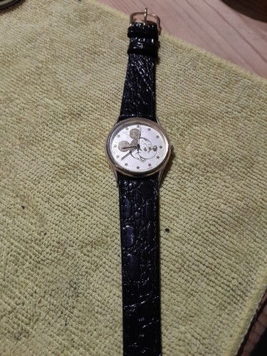 Quartz mens size mickey mouse - mens,
