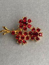 Vintage Gold Tone Flower