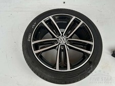VW Golf R17 Alloy Wheel Rim