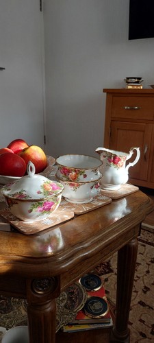 Royal albert old country - albert, roses