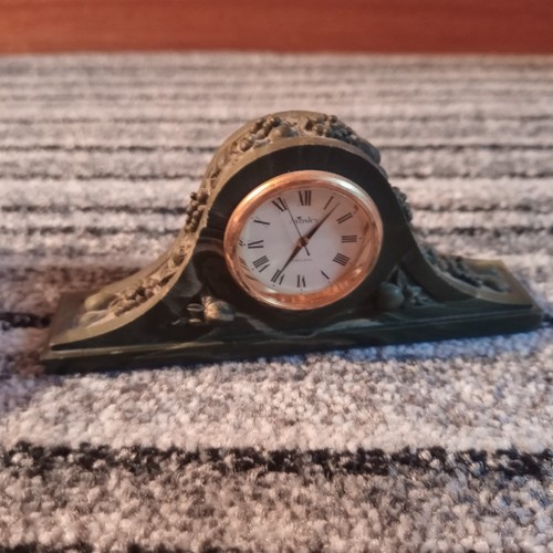 Miniature mantle quartz clock - miniature,
