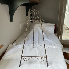 Vintage Metal Picture Stand Easel 18.5” Tall ~ Charming