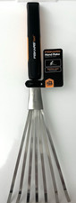 Fiskars Xact Hand Rake