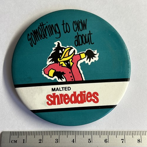 Vintage collectible pin badge - collectible,