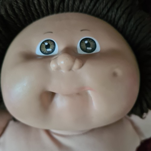 Coleco cabbage patch kids doll - cabbage,