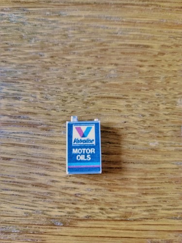 Valvoline oil can accessory