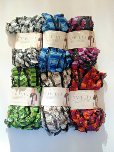 Sirdar taffeta scarf wool - taffeta,