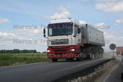 Truck photo man tga tipping - man,