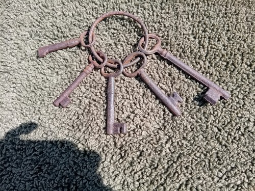 Vintage bunch old keys on - of,