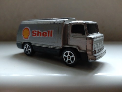 Corgi juniors petrol tanker - juniors,