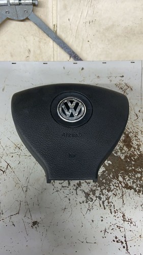 Golf centre steering wheel - vw,