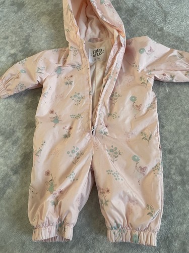 Pink patterned pram suit - @,