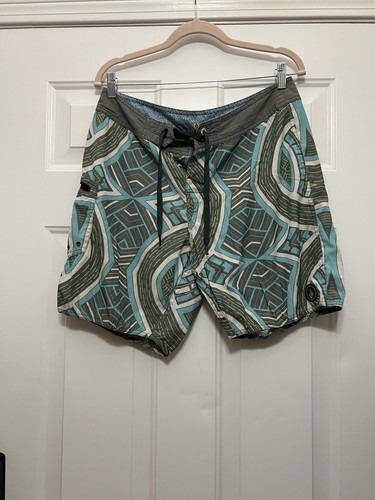 Blue geometric volcom hawaii - volcom,