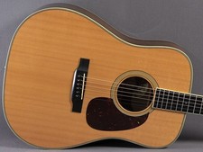 Collings D2H inc K&K Pure Mini