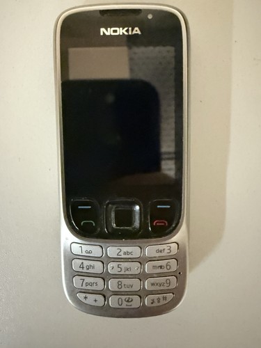 Nokia 6303i silver with - silver,