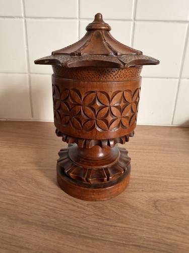 Vintage folk art carved - folk,
