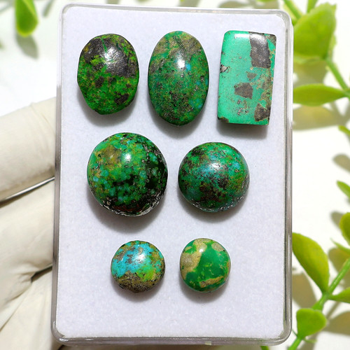 Rare natural green - 7, pc