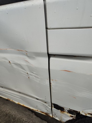 Left rear door - left,