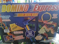 399. Domino Express Dare Devil Ride Motorised Dealer Loop Tumbling Tower 