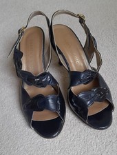 Ladies Sabrina Chic Black Sandals size 38 (5)