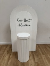 Backdrop cakestand hire - backdrop,