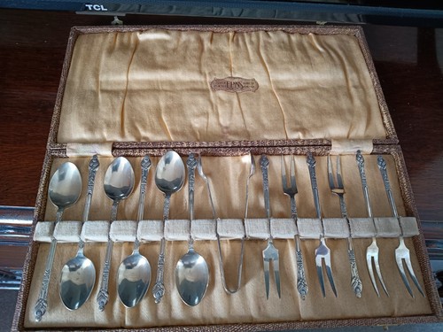 Vintage epns apposal cake - ,