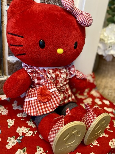 Build bear hello kitty - hello, red