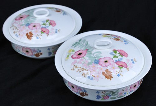 Wedgwood meadow sweet - "meadow, sweet"