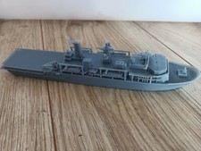 HMS Albion / Bulwark 1/700
