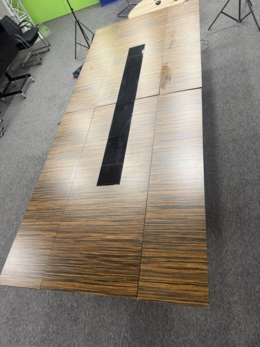 Large luxury boardroom - large,