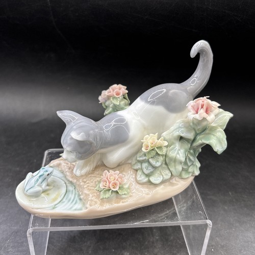 Lladro kitty confrontation - lladro,