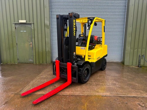 Forklift fork lift - forklift/fork, lift/forklift