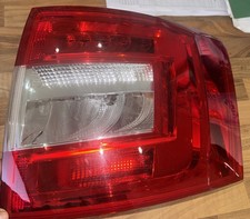 SKODA OCTAVIA MK3 ESTATE 2013-2017 REAR TAIL LIGHT BACK LAMP right side driver