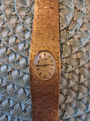 Vintage ladies tissot manual - vintage,