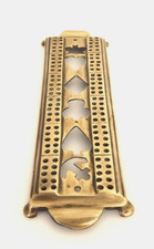 ANTIQUE SOLID BRASS CRIBBAGE CRIB BOARD CROWN ANCHOR MAN CAVE BAR PUB DARTS ACES