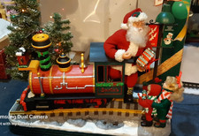 Vintage Holiday Creation Xmas  Santa Choo Choo Scene Large