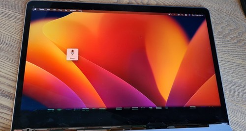 Faulty black bottom macbook - faulty,