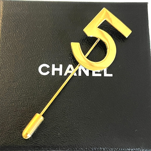Chanel perfume pin brooch - pin,