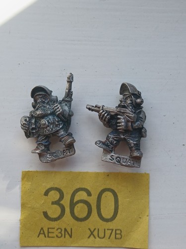 Space dwarf squat 2 - space,